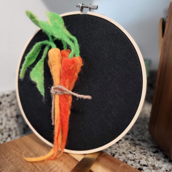 Vegetables on Embroidery Hoops | Handmade | Wool Needle Felting 1 Piece: Carrots - Picture 4 of 8